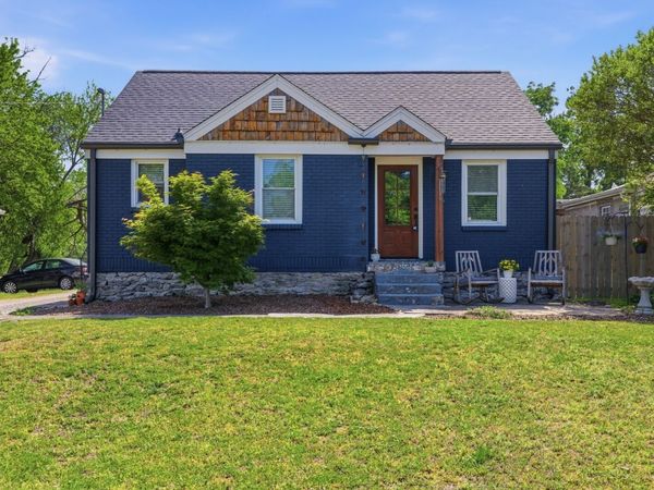 1703 Riverside Dr , Nashville, TN 37216