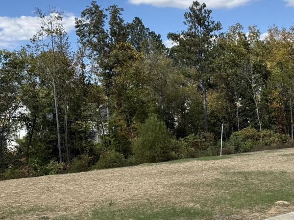 2 Creekwood , Cleveland, TN 37312