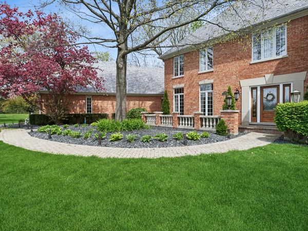 Lake Forest, IL 60045