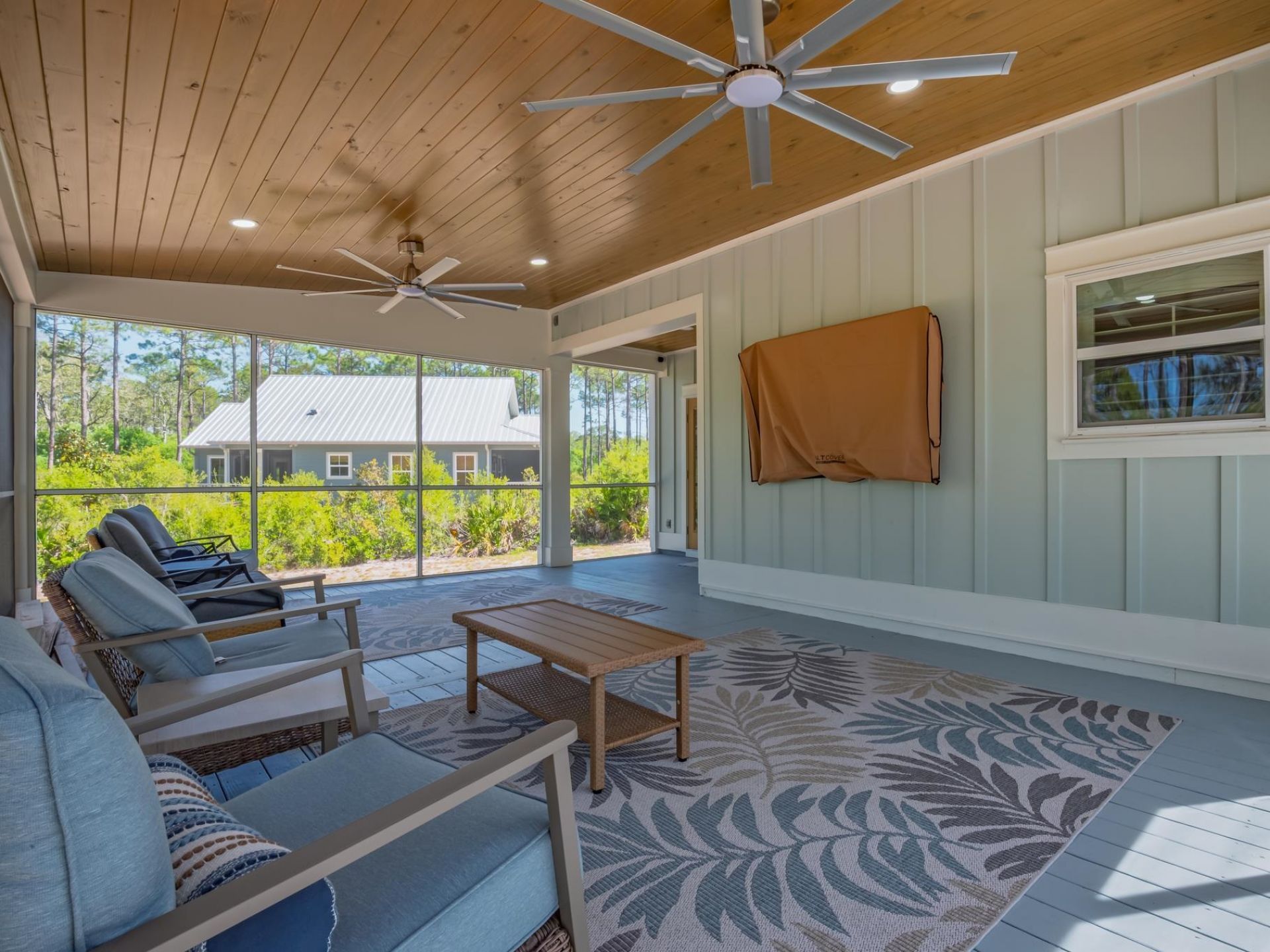 122 Treehouse Circle, Saint Teresa, FL 32358 Photo