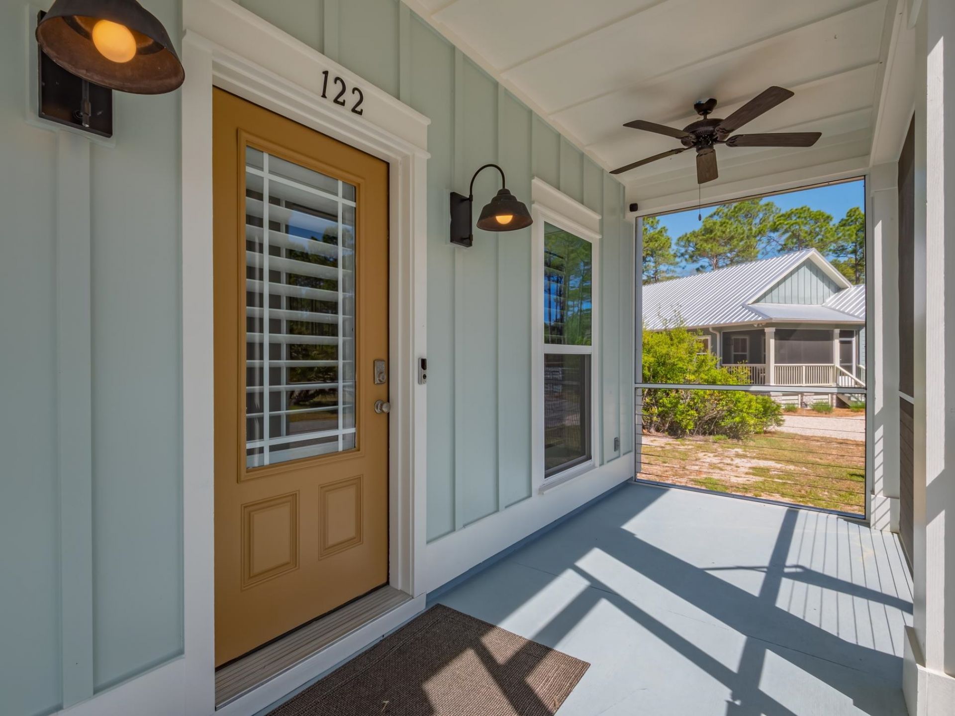 122 Treehouse Circle, Saint Teresa, FL 32358 Photo
