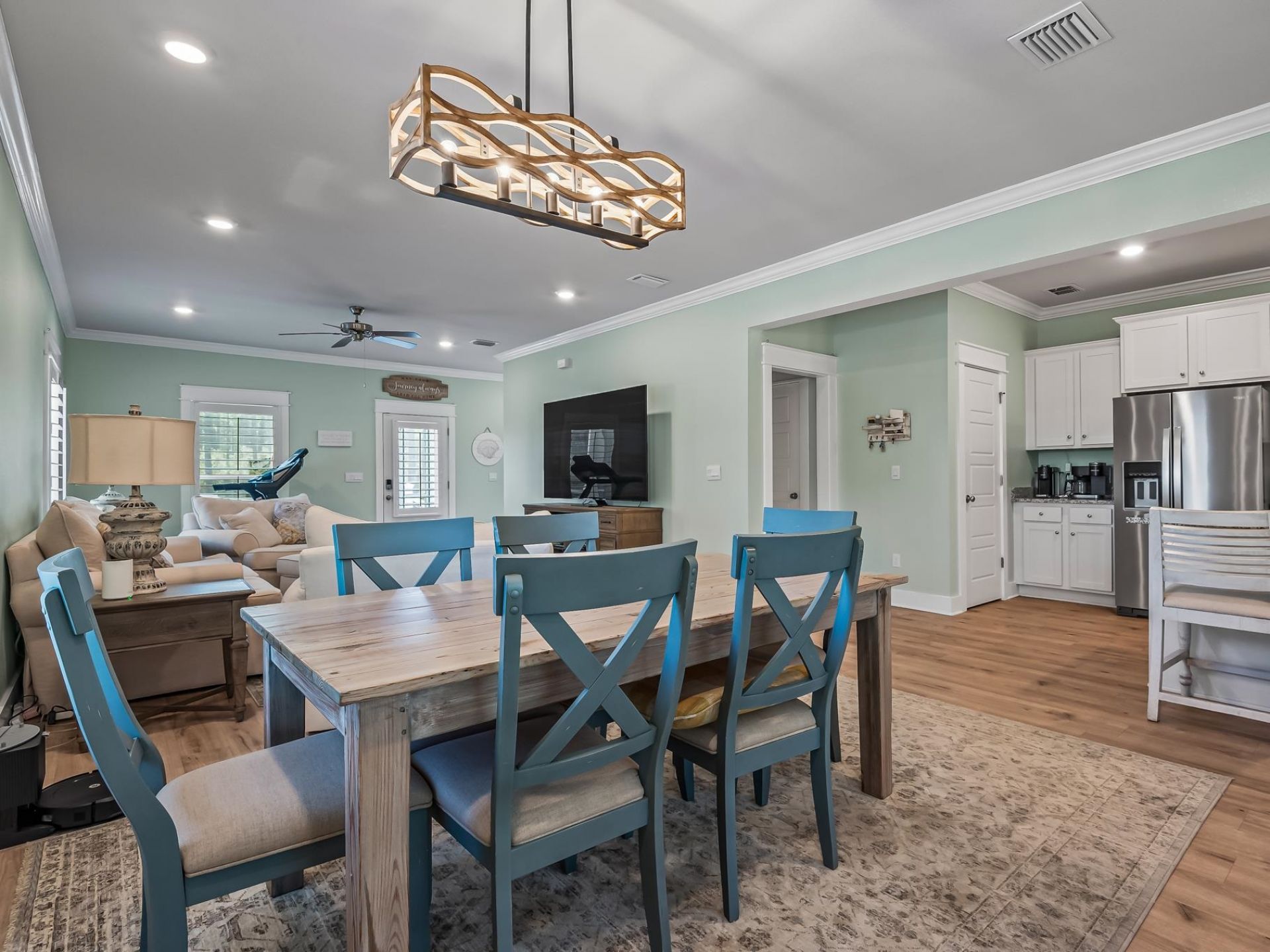 122 Treehouse Circle, Saint Teresa, FL 32358 Photo