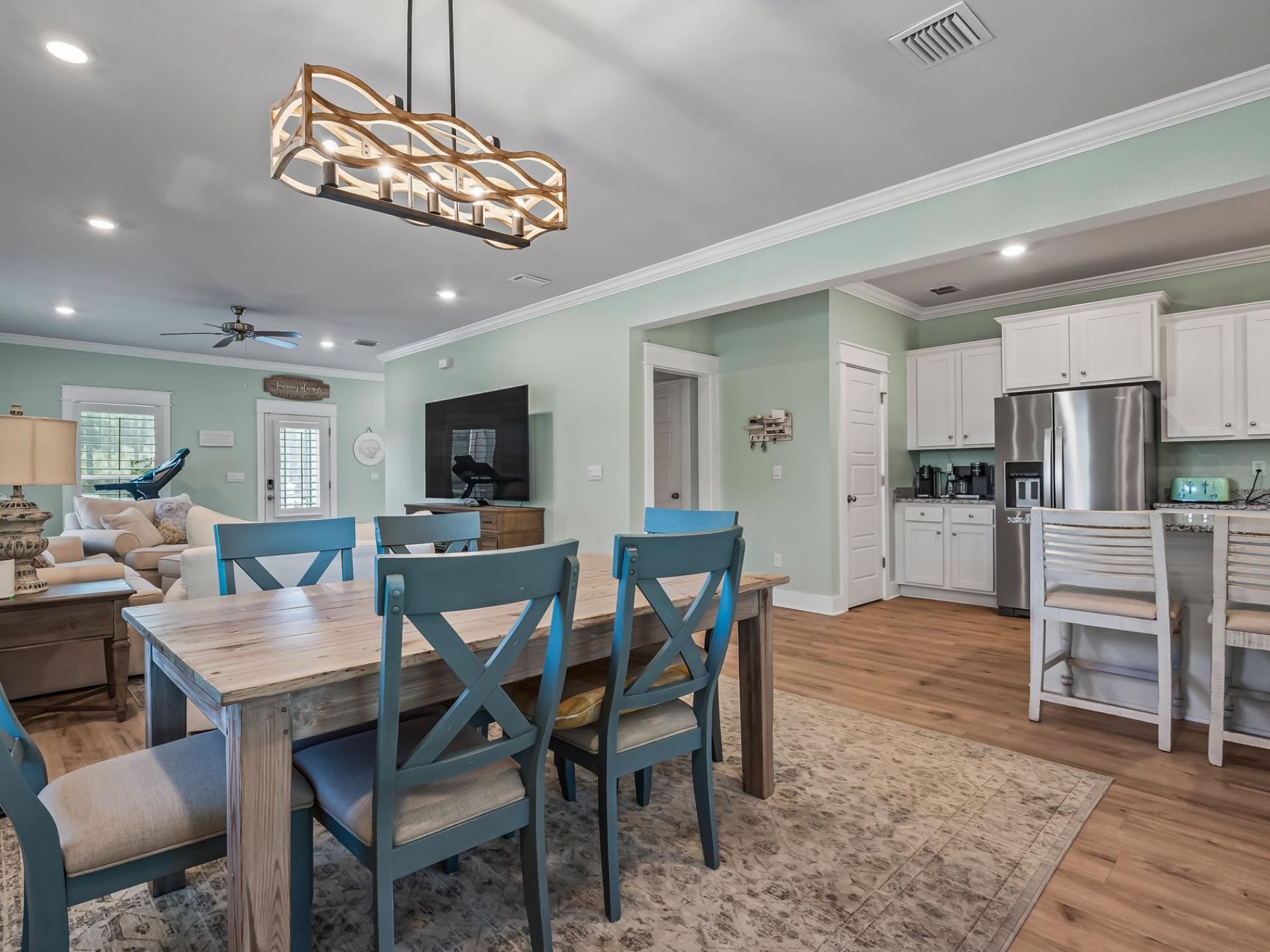122 Treehouse Circle, Saint Teresa, FL 32358 Photo