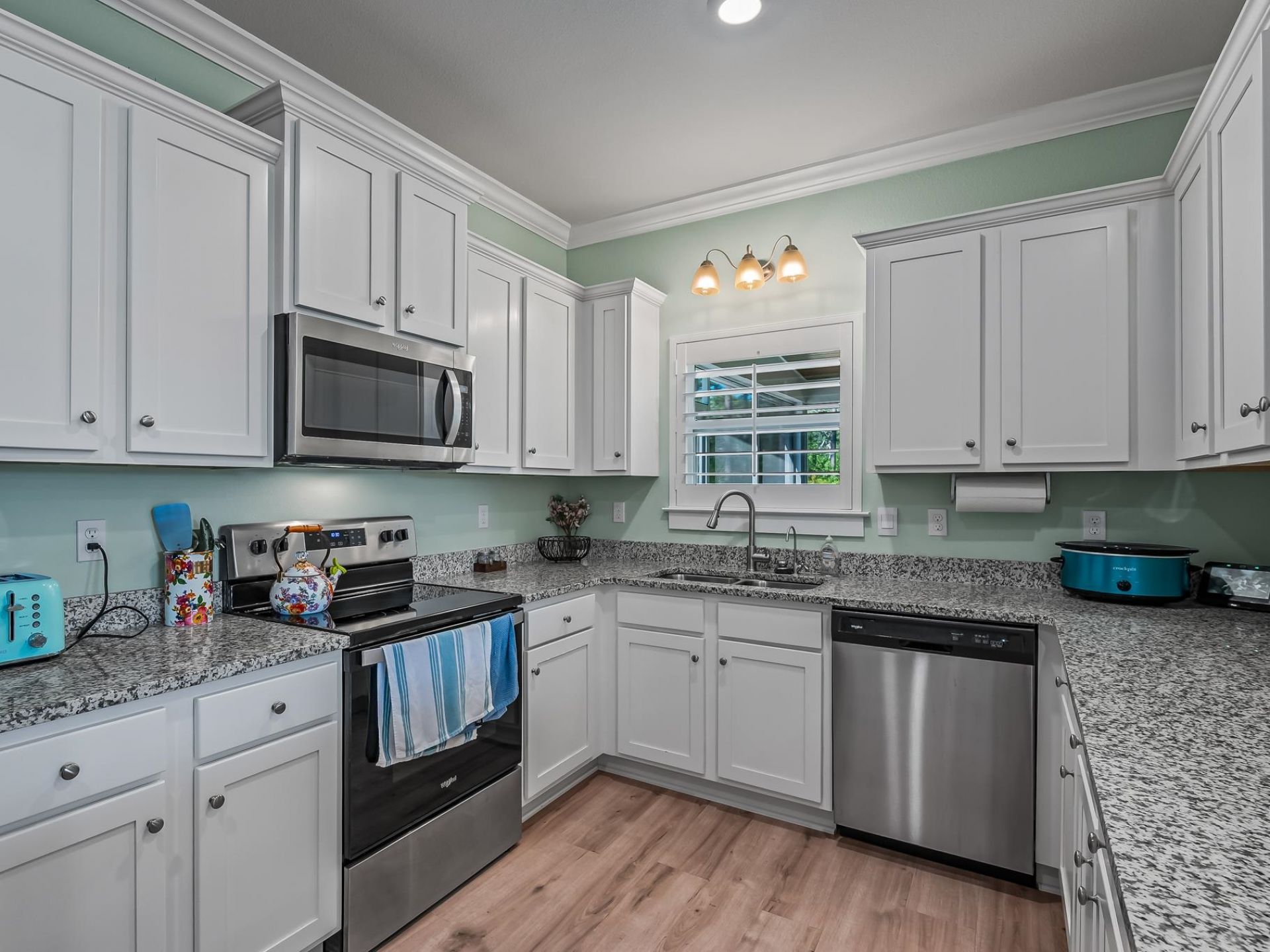 122 Treehouse Circle, Saint Teresa, FL 32358 Photo