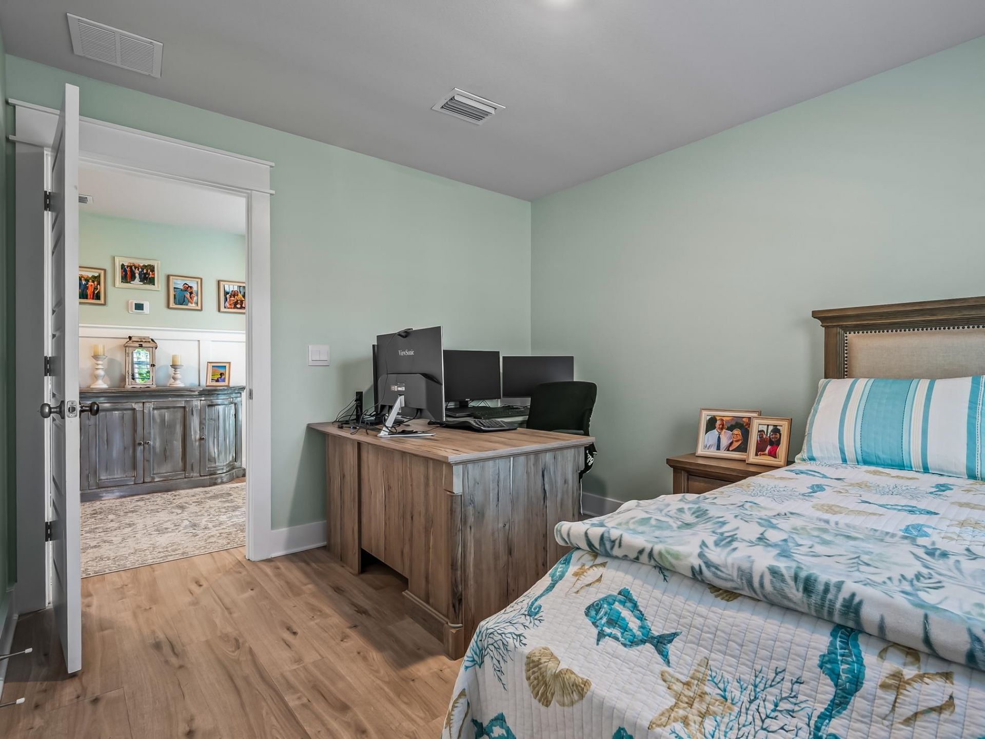 122 Treehouse Circle, Saint Teresa, FL 32358 Photo