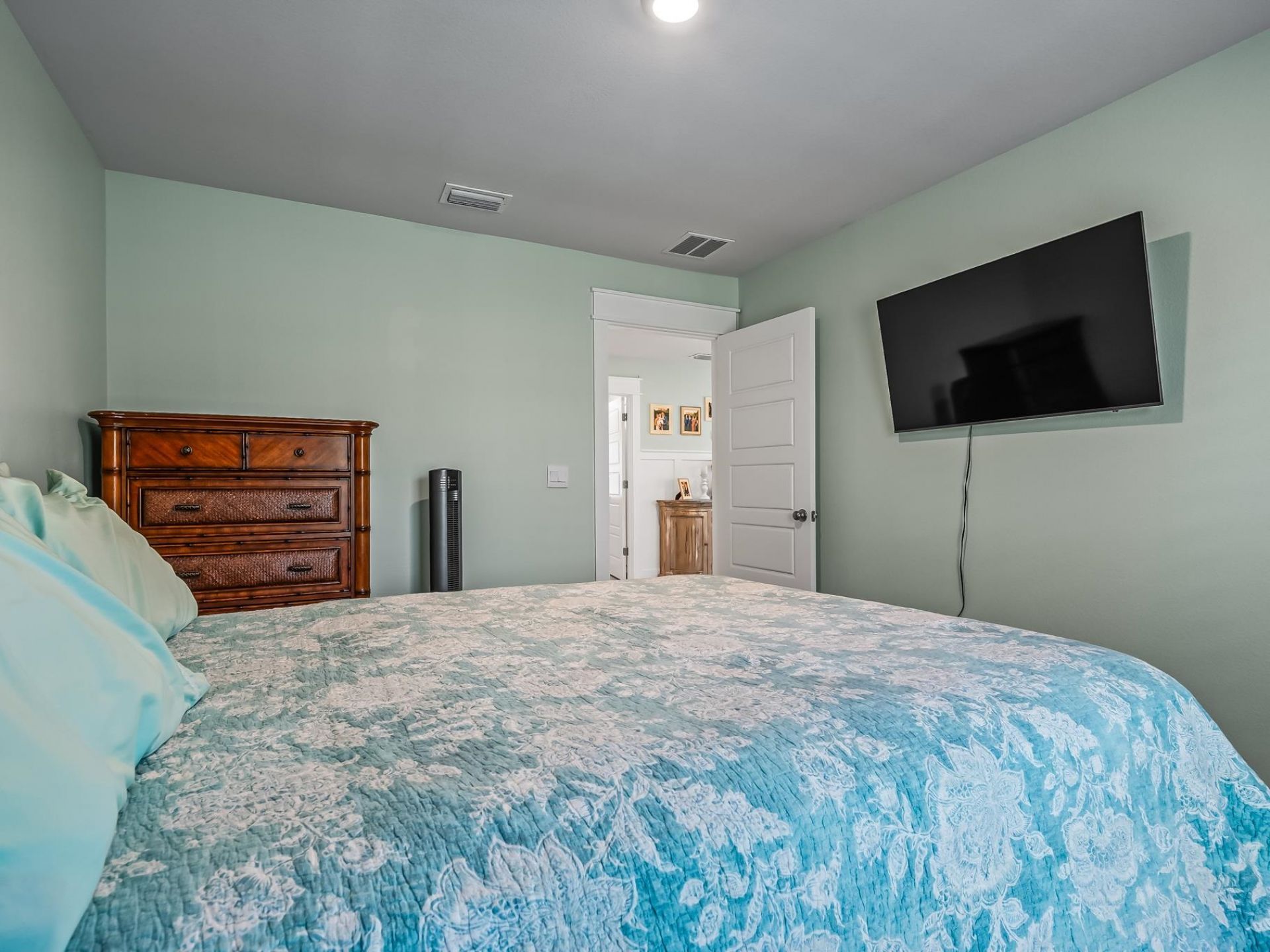 122 Treehouse Circle, Saint Teresa, FL 32358 Photo