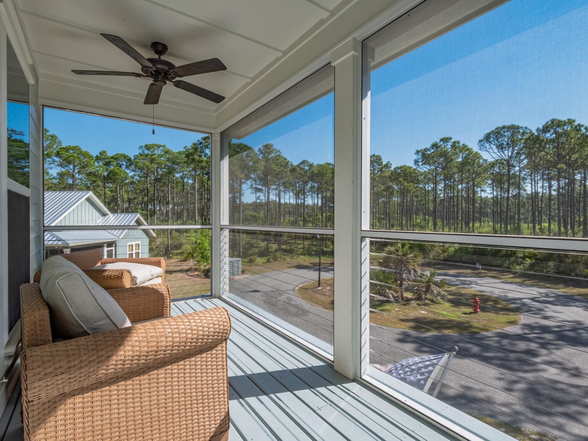 122 Treehouse Circle, Saint Teresa, FL 32358 Photo