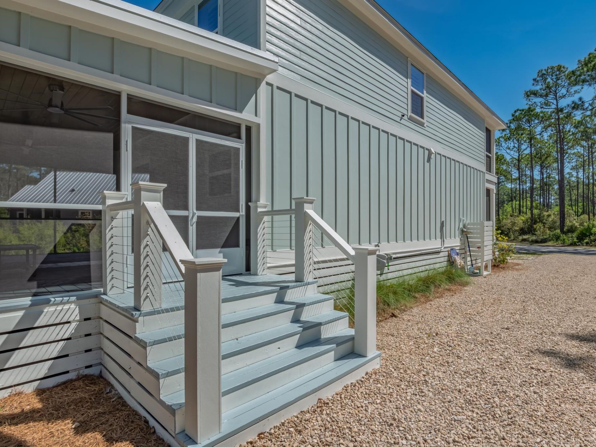 122 Treehouse Circle, Saint Teresa, FL 32358 Photo