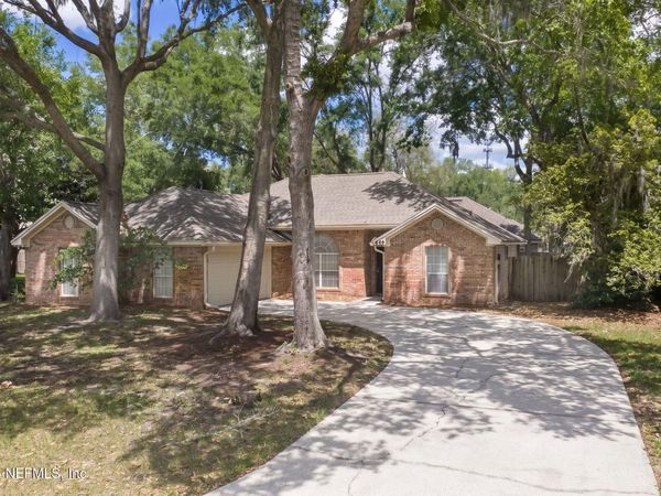 649 HUMMINGBIRD Court, St. Johns, FL 32259
