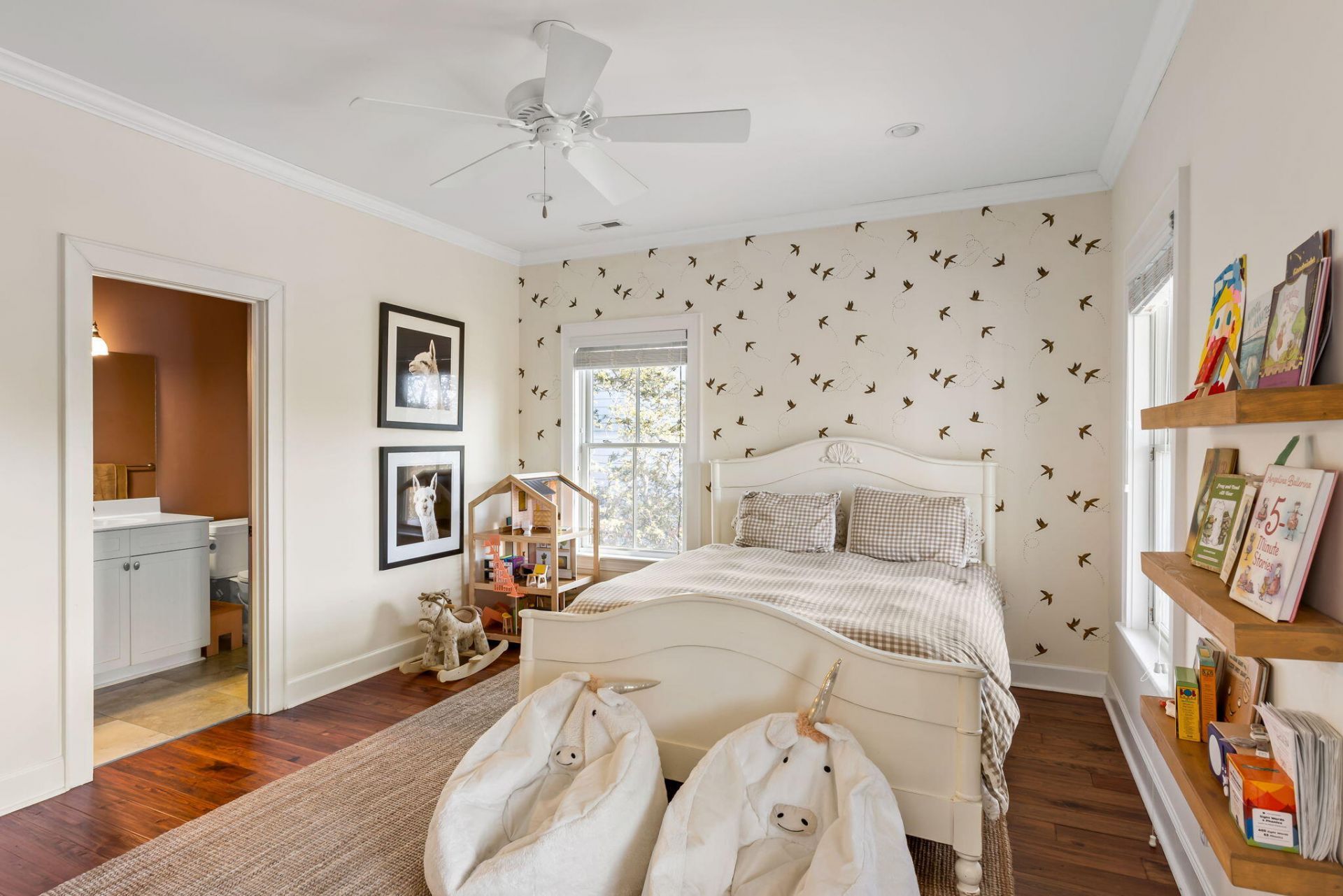7 William Street Photo 17