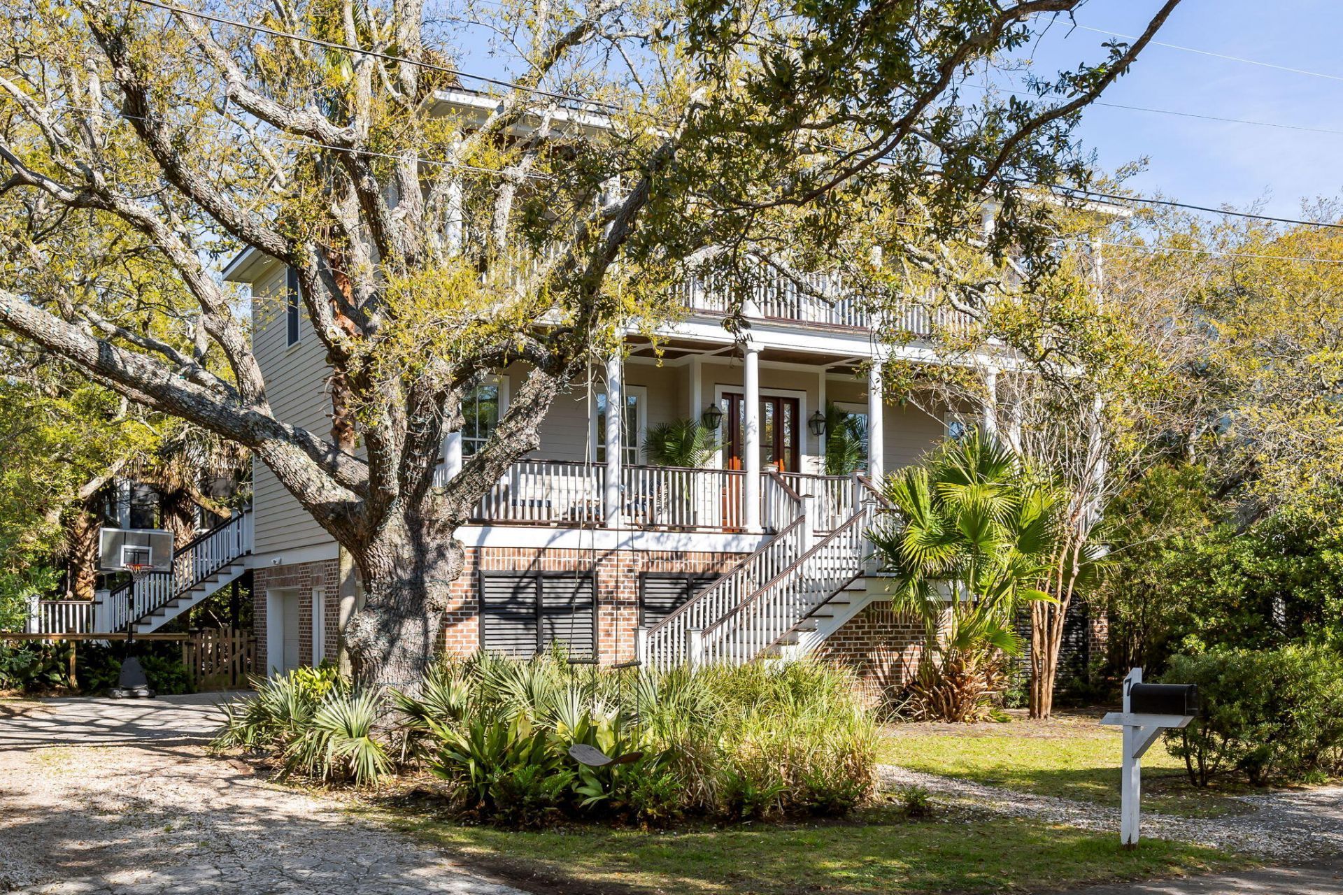 7 William Street Photo 42