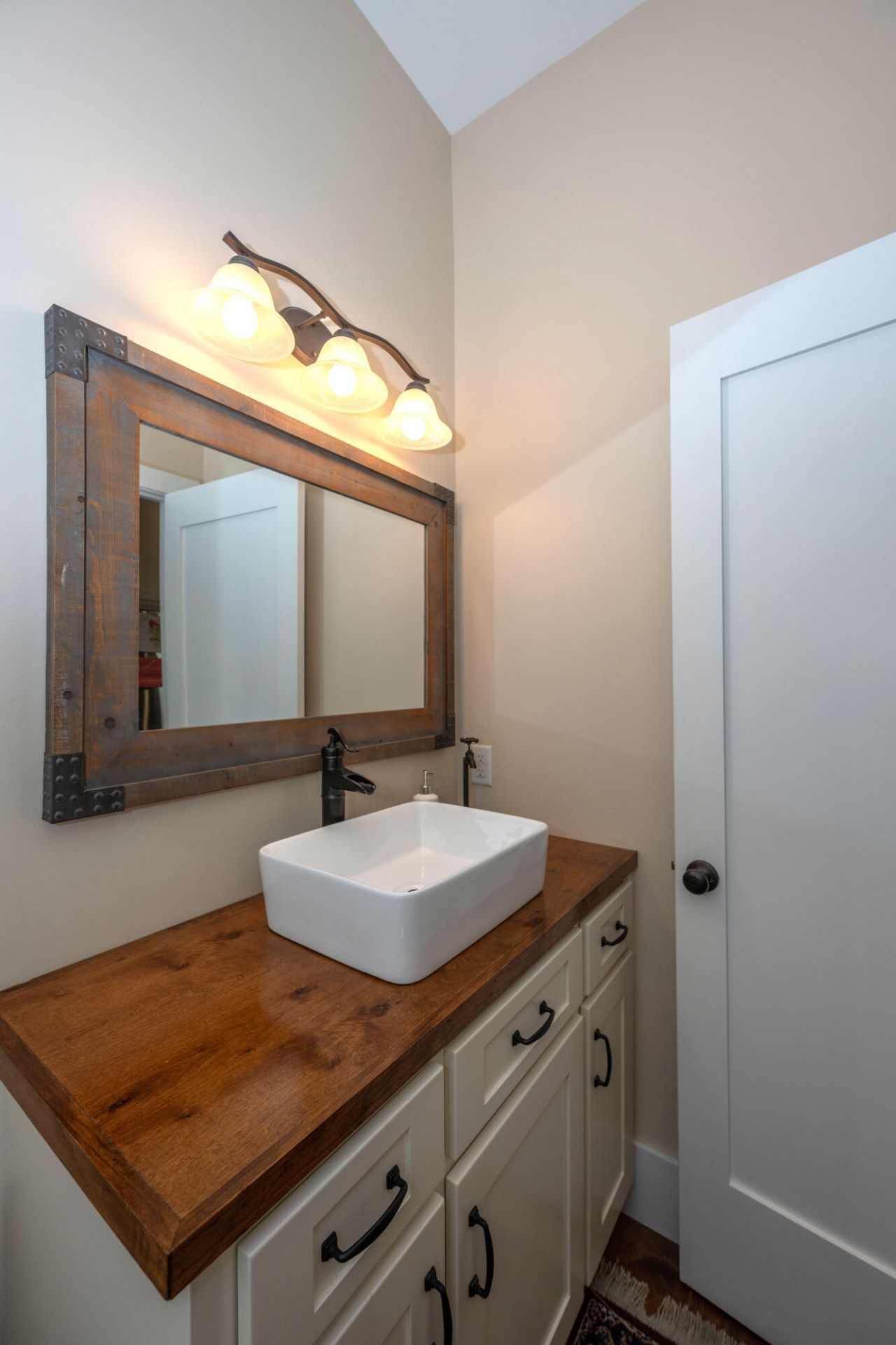 869 Sonny Boy Lane Photo 22