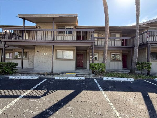 6332 NEWTOWN CIR , Unit A4, TAMPA, FL 33615