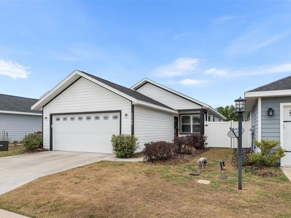 24586 SW 17TH PLACE , NEWBERRY, FL 32669