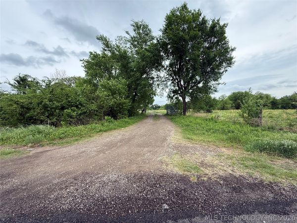 19892 Race Track Loop , Spiro, OK 74959