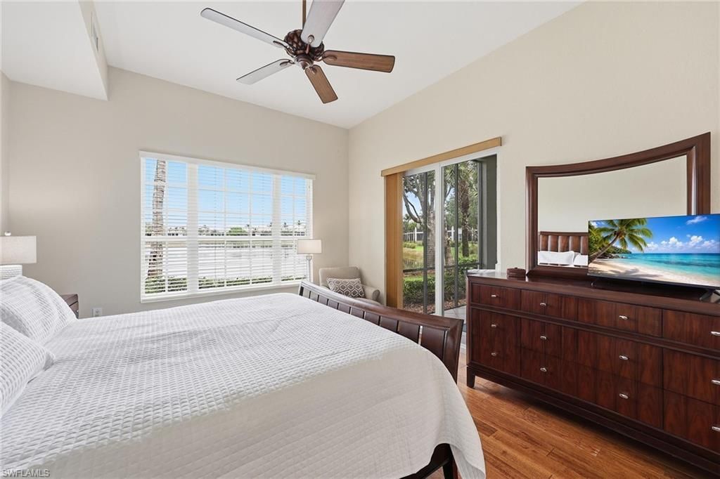 9243 Tesoro Ln, Unit 2, Naples, FL 34114 Photo