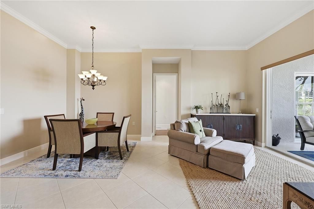 9243 Tesoro Ln, Unit 2, Naples, FL 34114 Photo
