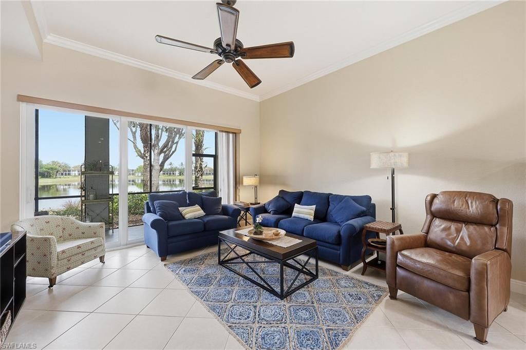 9243 Tesoro Ln, Unit 2, Naples, FL 34114 Photo