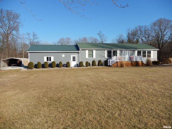 404 N HUN Street, Colchester, IL 62326