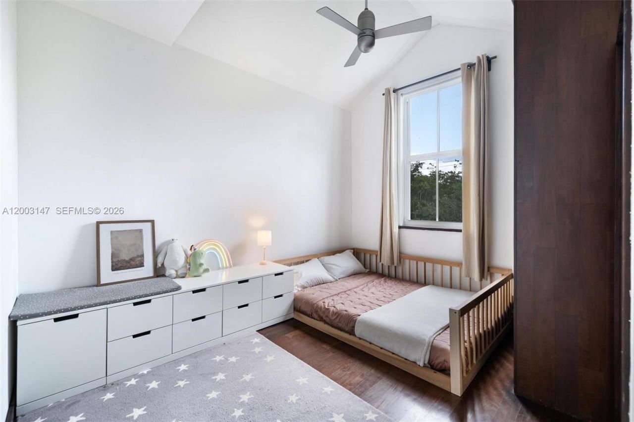 3021 Virginia St, Unit 11, Miami, FL 33133 Photo