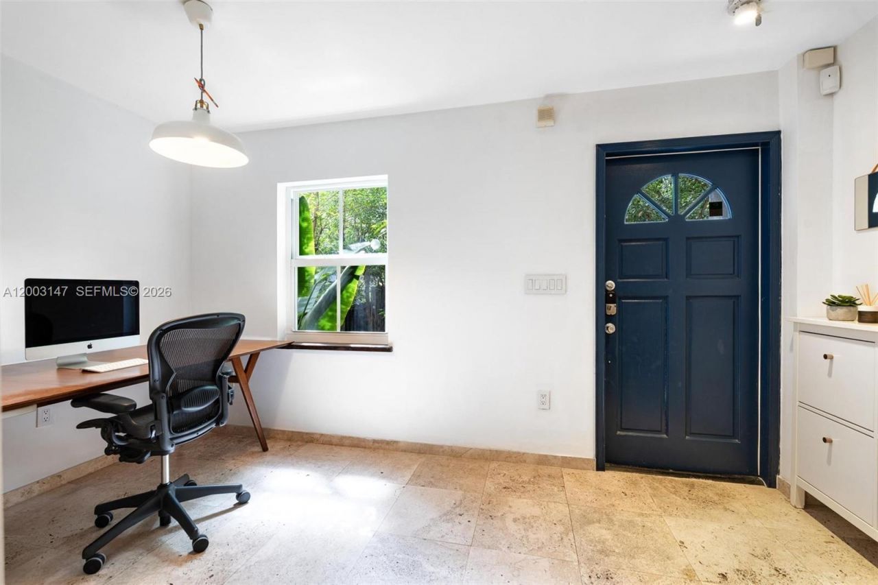 3021 Virginia St, Unit 11, Miami, FL 33133 Photo