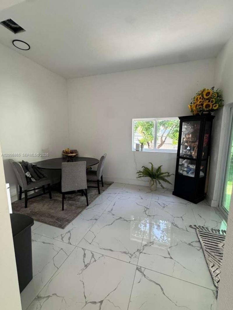 25 NW 193rd St , Miami Gardens, FL 33169 Photo