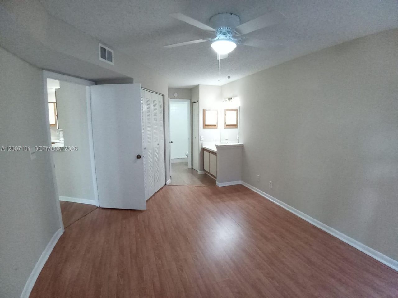 9999 Summerbreeze Dr , Unit 504, Sunrise, FL 33322 Photo
