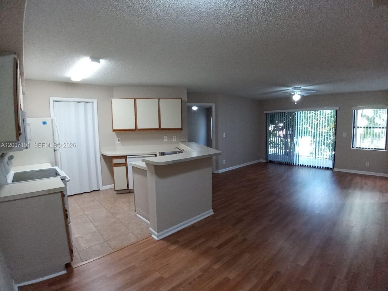 9999 Summerbreeze Dr , Unit 504, Sunrise, FL 33322 Photo