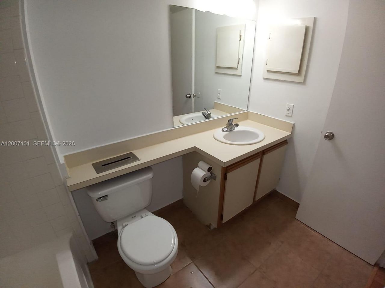 9999 Summerbreeze Dr , Unit 504, Sunrise, FL 33322 Photo