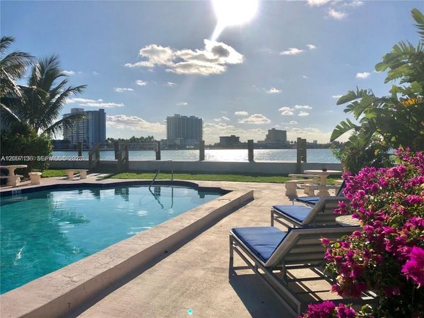 2250 Bay Dr , Unit 8, Miami Beach, FL 33141