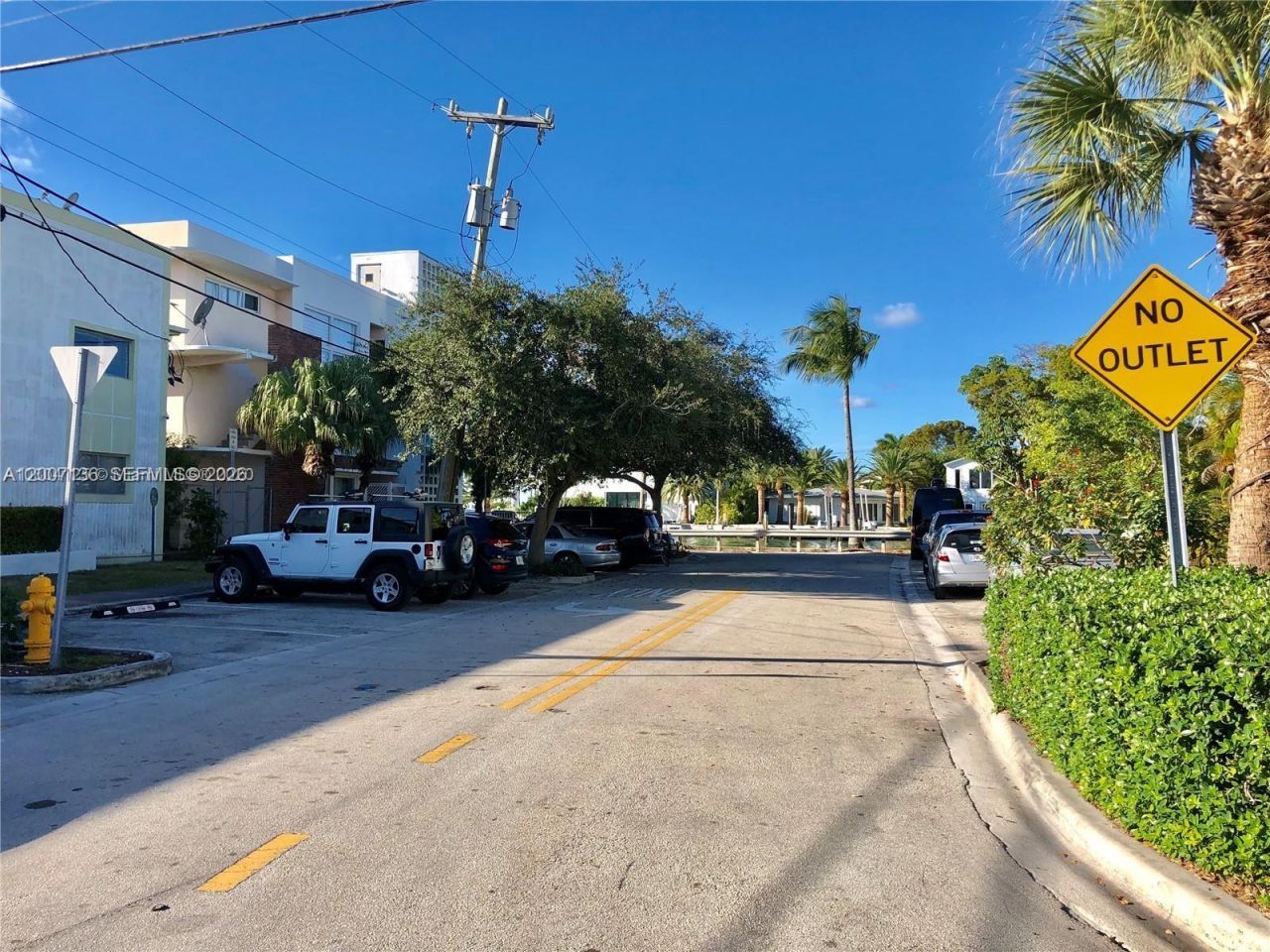 2250 Bay Dr, Unit 8, Miami Beach, FL 33141 Photo