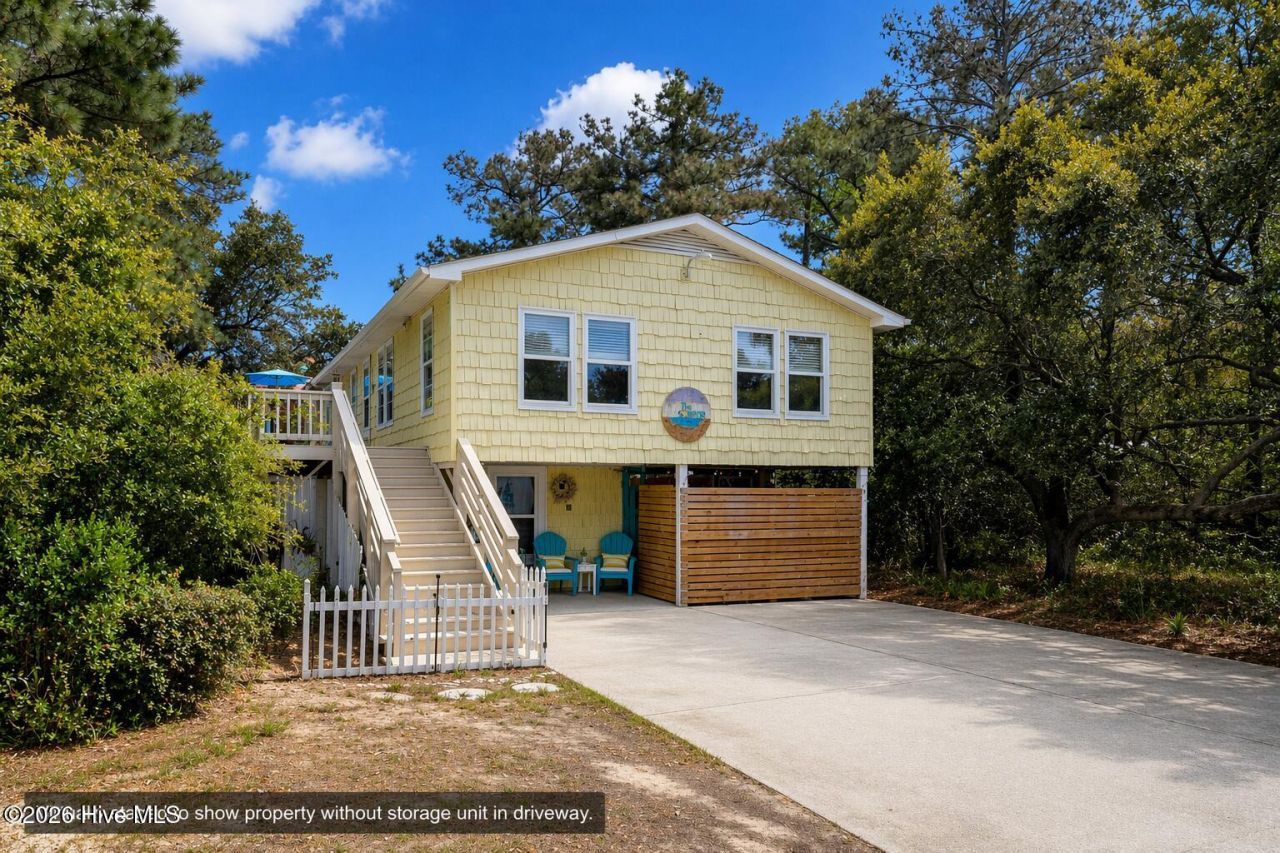 311 Gunas Drive, Kill Devil Hills, NC 27948 Main Photo