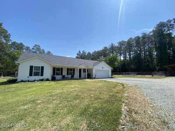 146 Wooster Road, Southern Pines, NC 28387