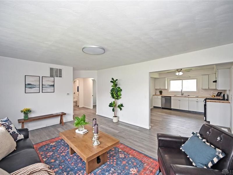 3760 Pennyroyal Road, Franklin, OH 45005 Photo 7