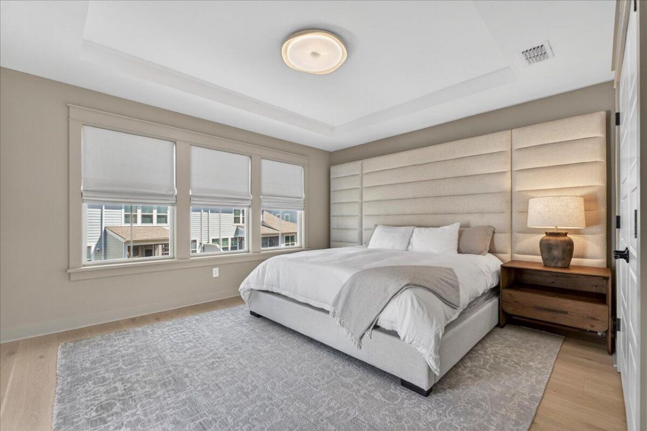 1506 N Lakeshore Drive Photo 29