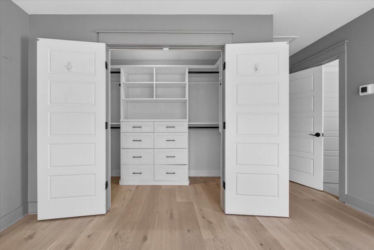 1506 N Lakeshore Drive Photo 31