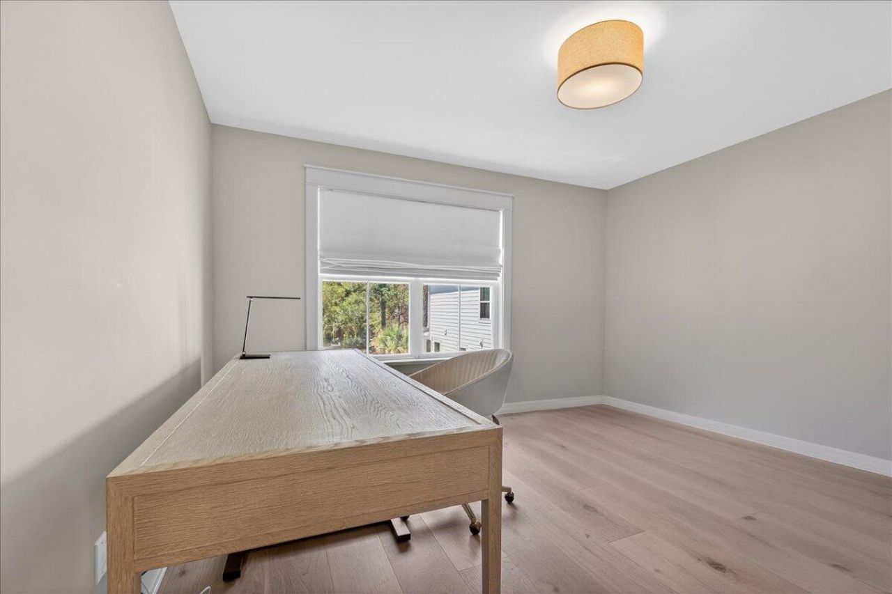 1506 N Lakeshore Drive Photo 39