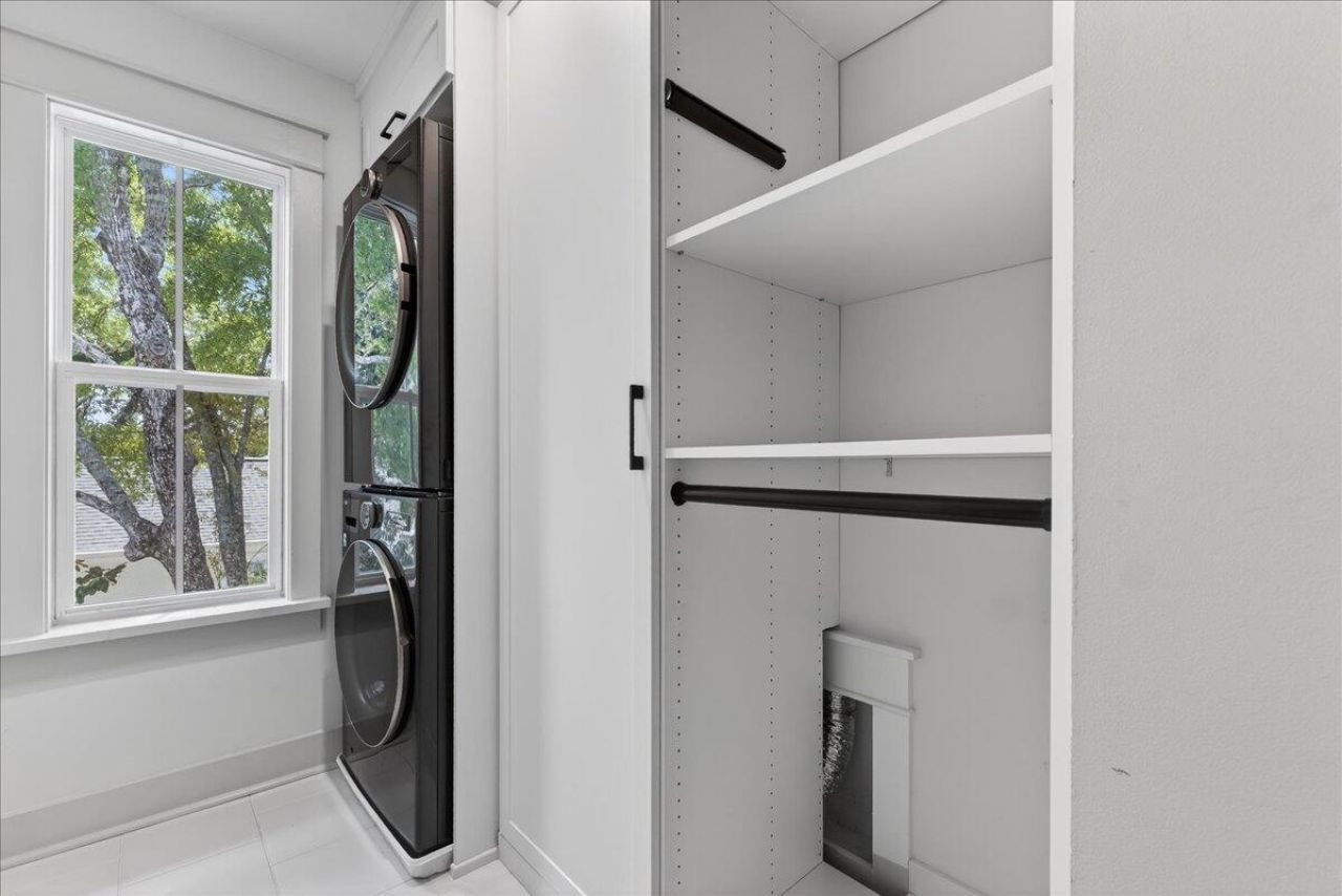 1506 N Lakeshore Drive Photo 42