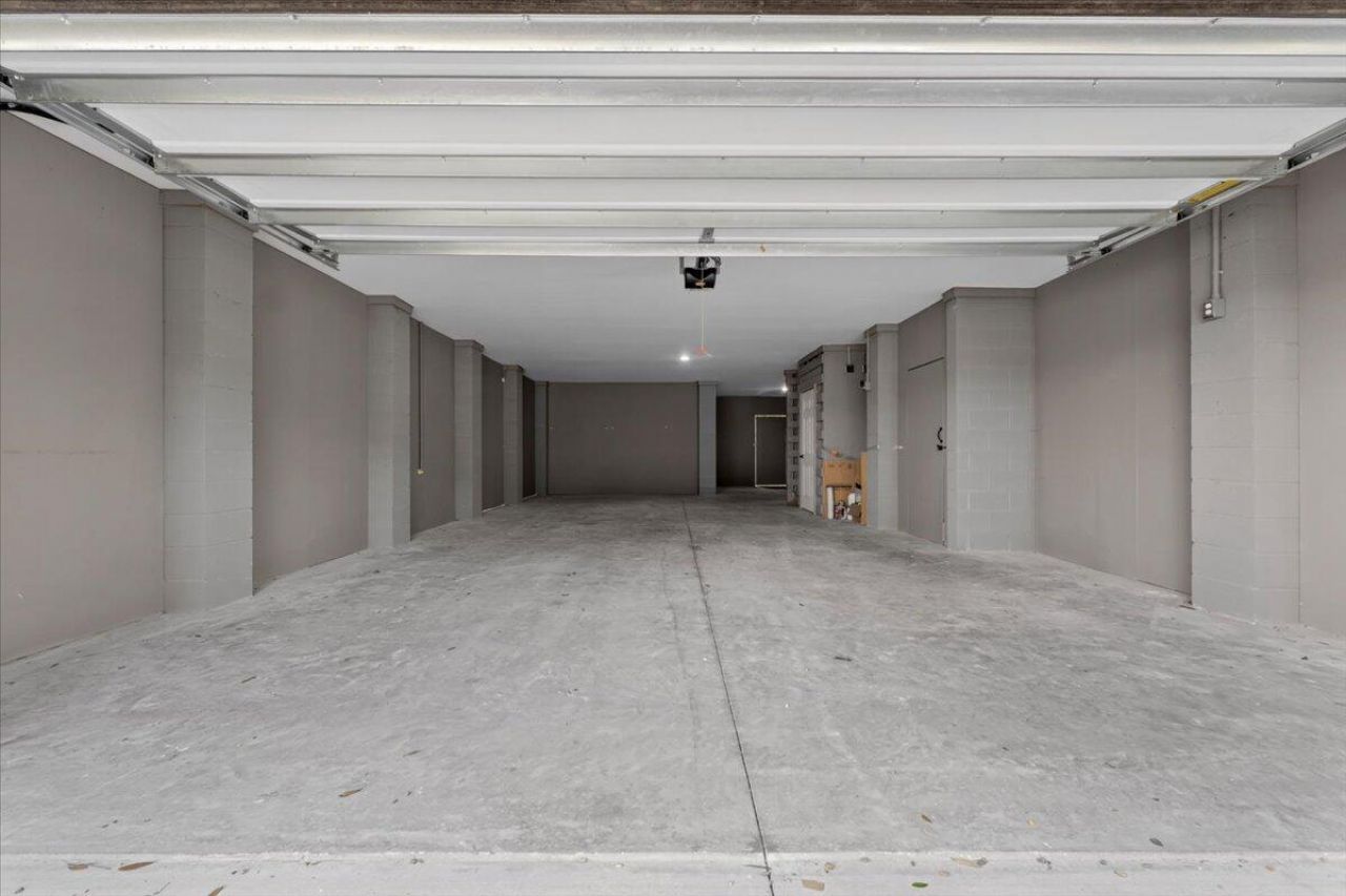 1506 N Lakeshore Drive Photo 43