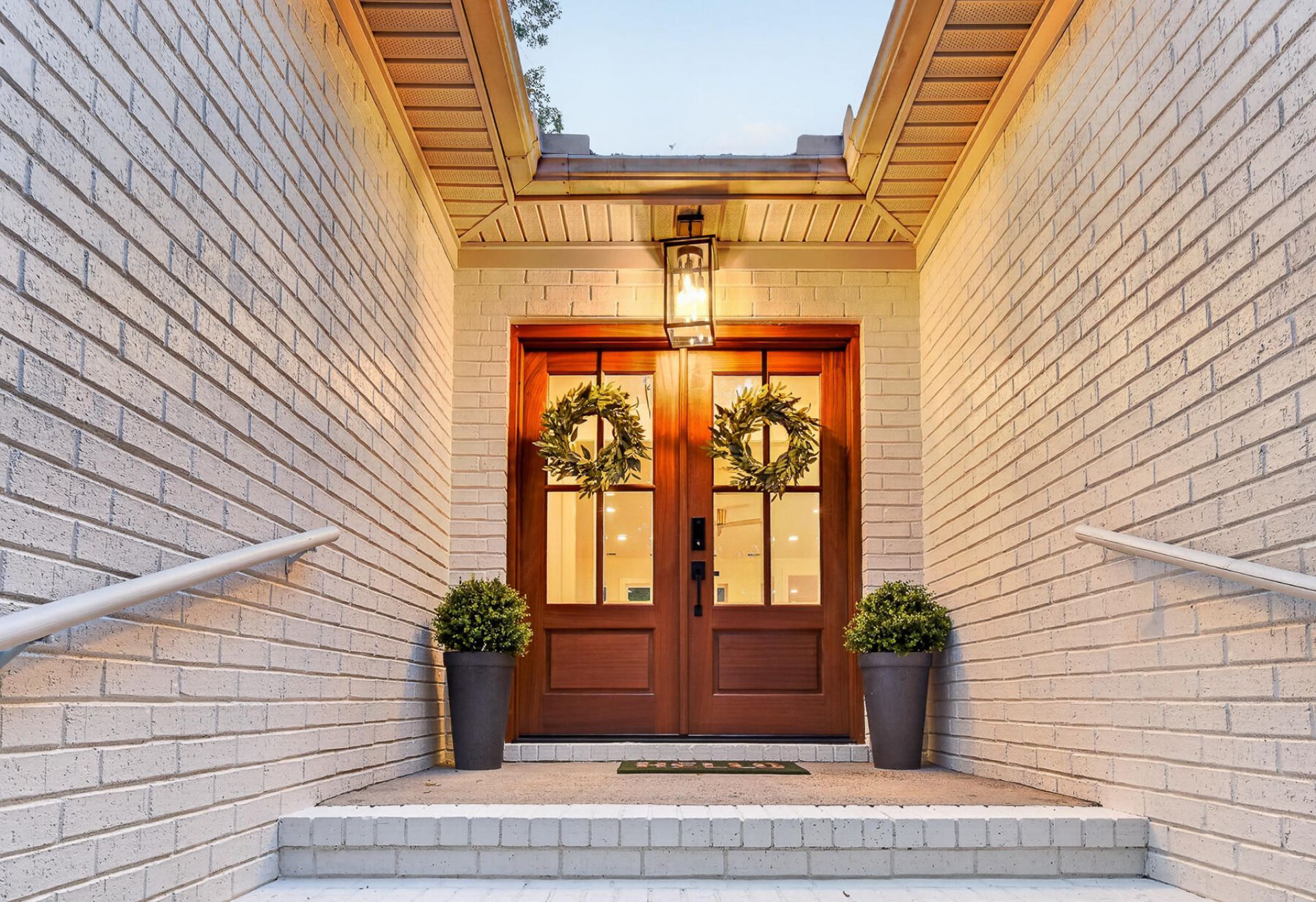 303 Ayers Circle Photo 7