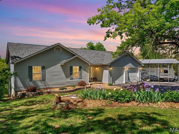 3445 Lynch Road, Pacific, MO 63069