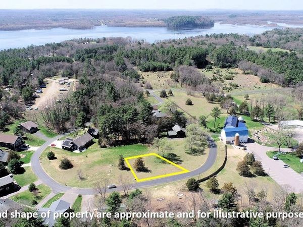 L6 Grand Pines Circle, Wisconsin Dells, WI 53965