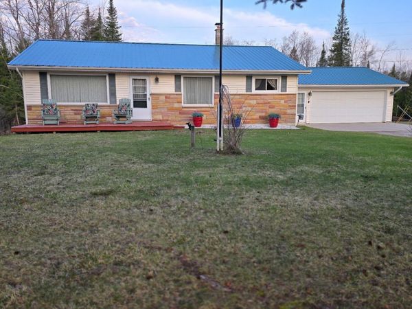 4892 M-65 North, Lachine, MI 49753