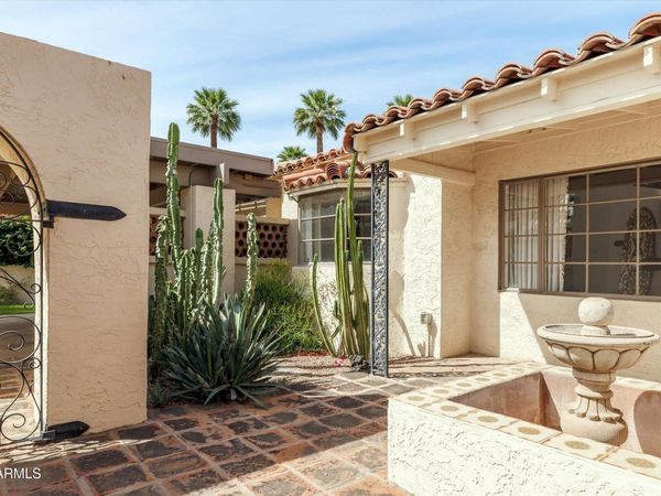 1808 N 9TH Avenue, Phoenix, AZ 85007