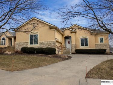 11426 Iowa Circle , Omaha, NE 68142