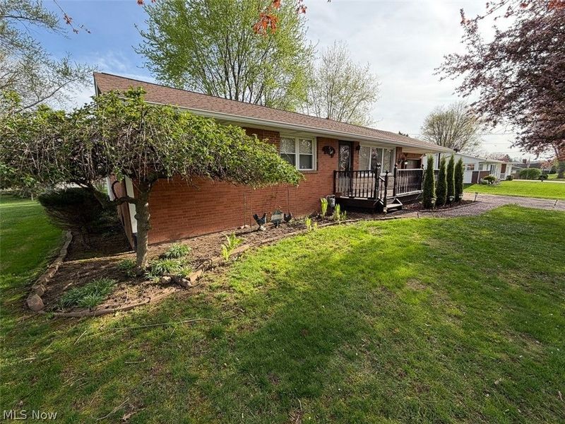 239 Fairview Street, Louisville, OH 44641 Photo 12