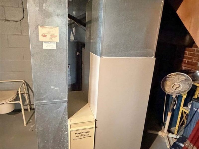 239 Fairview Street, Louisville, OH 44641 Photo 36