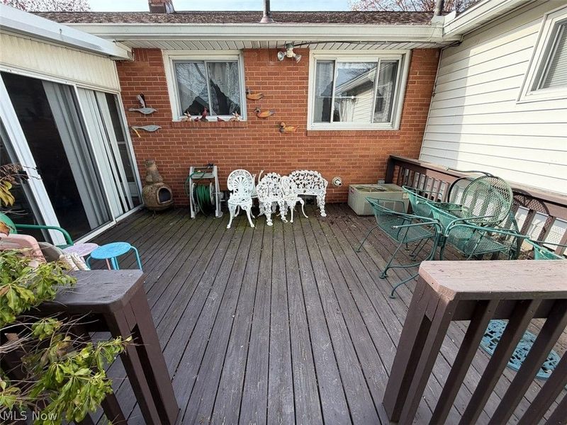 239 Fairview Street, Louisville, OH 44641 Photo 9