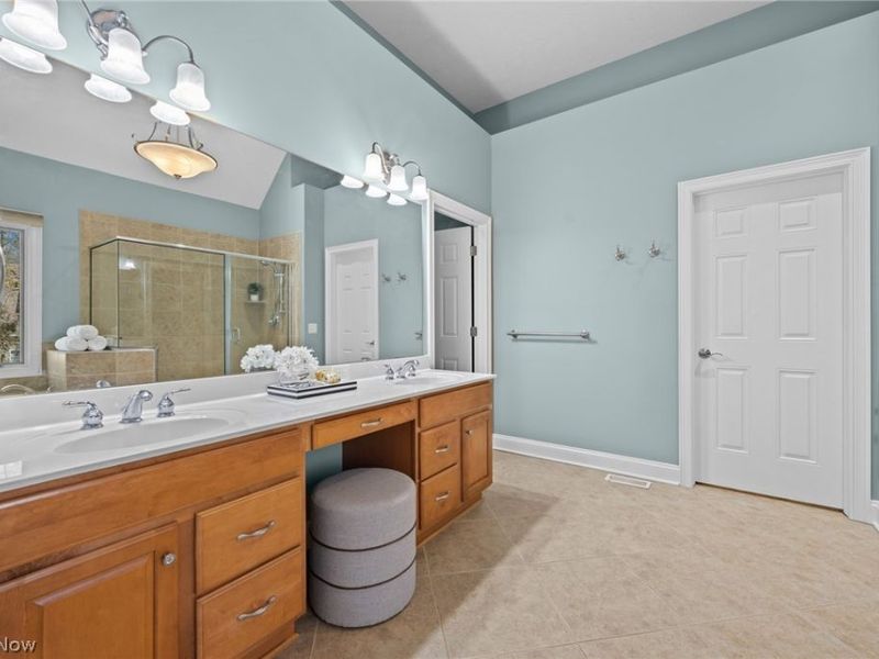 11810 Edinboro Lane, Chagrin Falls, OH 44023 Photo 17