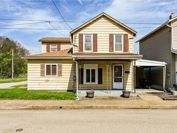 4 Miller St , Latrobe, PA 15650